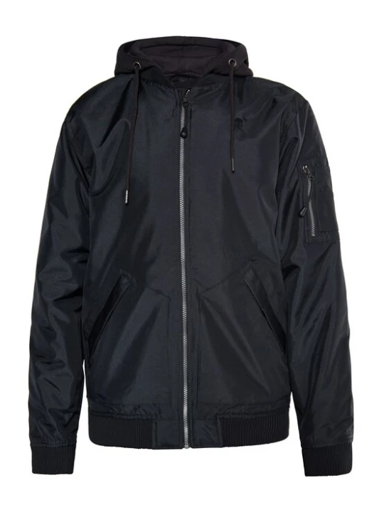 Foto van product TUFFSKULL Tussenjas 'Wrest' zwart