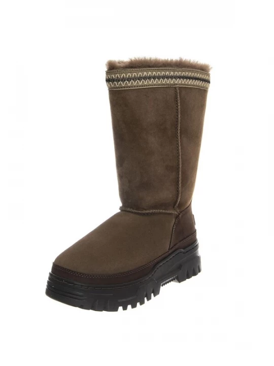 Foto van product UGG Laarzen 'W Classic Tall Trailgazer Hickory' bruin