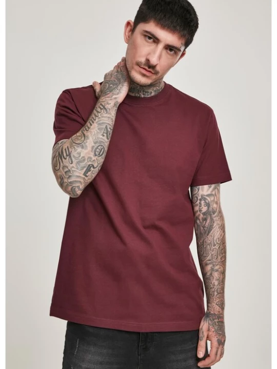 Foto van product Urban Classics Shirt wijnrood