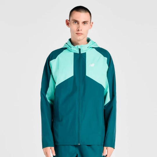 Foto van product Utility Woven Jacket New Balance groen