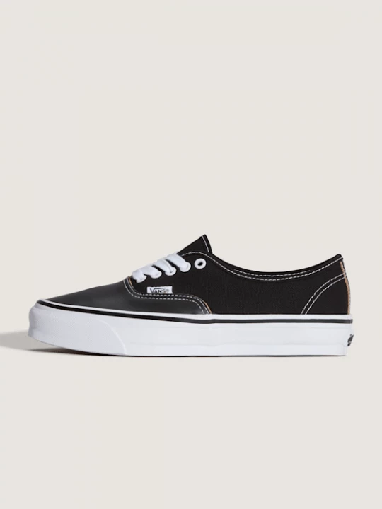Foto van product Vans - OTW Authentic 44 Siped Vibram, Man, Zwart