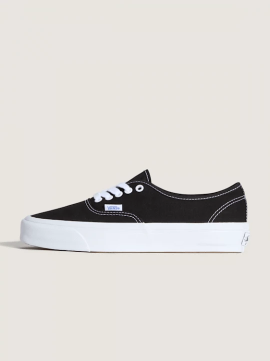 Foto van product Vans - Premium Authentic 44 Schoenen, Man, Zwart