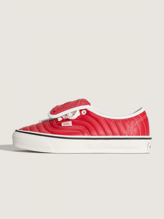 Foto van product Vans - Premium Authentic Schoenen, Man, Rood