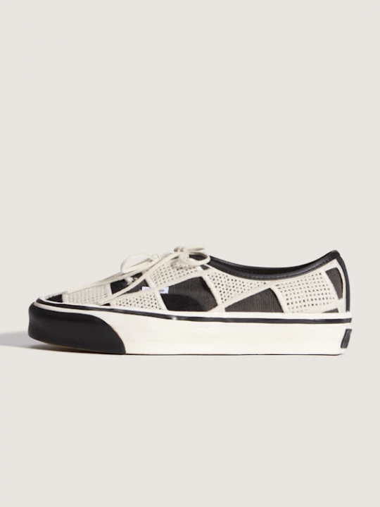 Foto van product Vans - Premium Authentic Schoenen, Man, Zwart