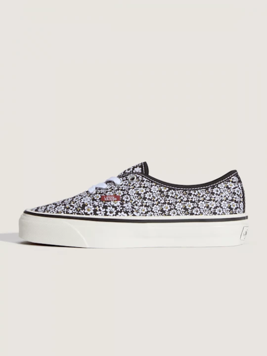 Foto van product Vans - Premium Authentic Schoenen, Man, Zwart