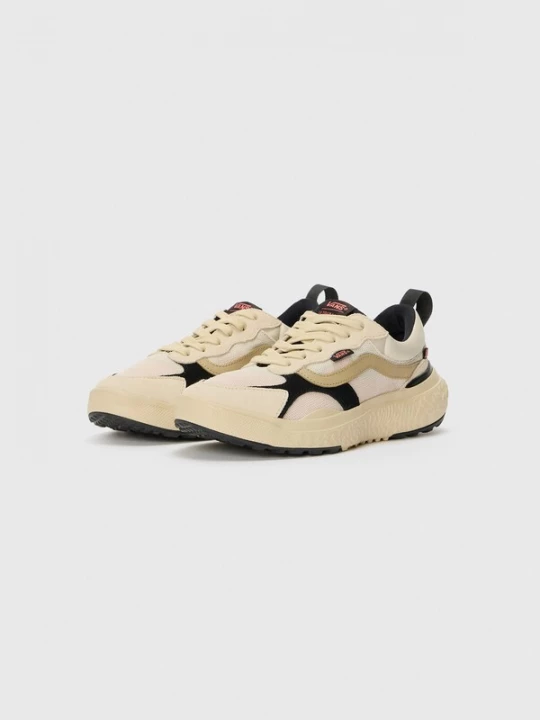 Foto van product VANS Sneakers laag 'MTE UltraRange Neo VR3' taupe / sand / poederroze / zwart