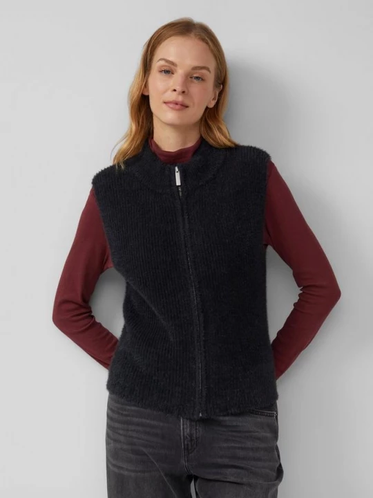 Foto van product Vest met opstaande kraag en zachte warme voering s.Oliver zwart