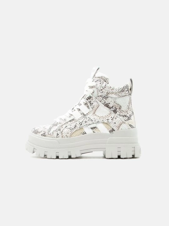 Foto van product Veterboots Buffalo zilverkleurig