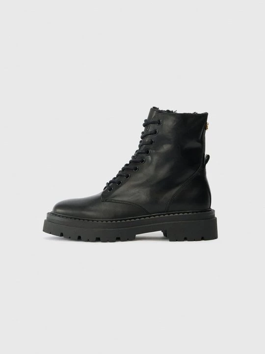 Foto van product Veterboots Steve Madden zwart