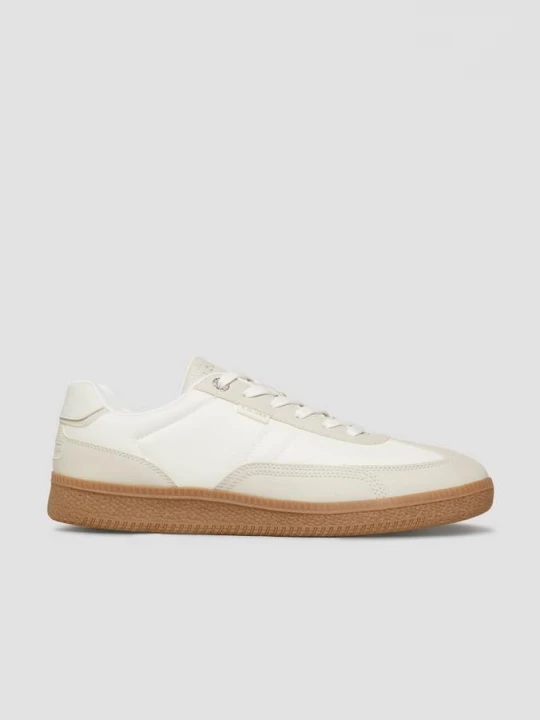 Foto van product Veterschoen in lederlook s.Oliver wit