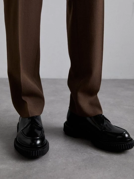 Foto van product Veterschoenen Adieu zwart