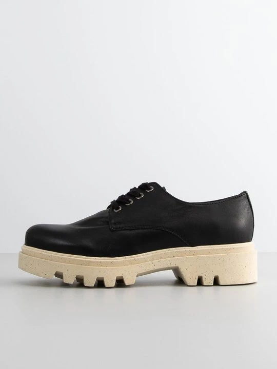 Foto van product Veterschoenen Kanna zwart