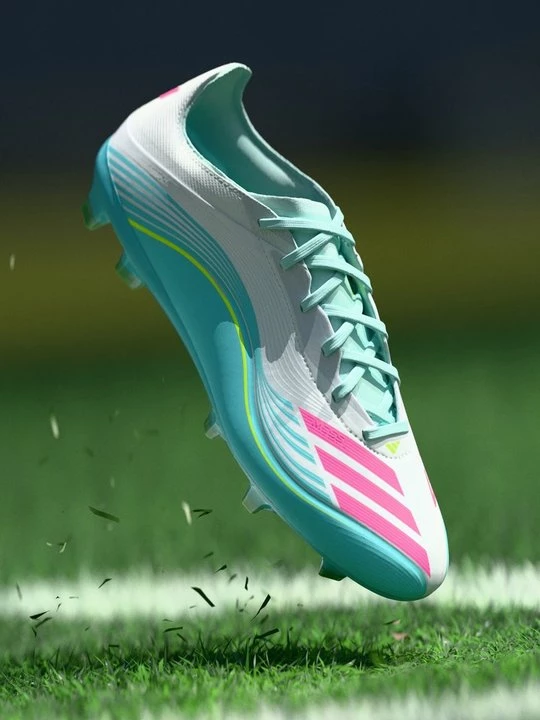 Foto van product Voetbalschoenen voor harde ondergrond Adidas wit