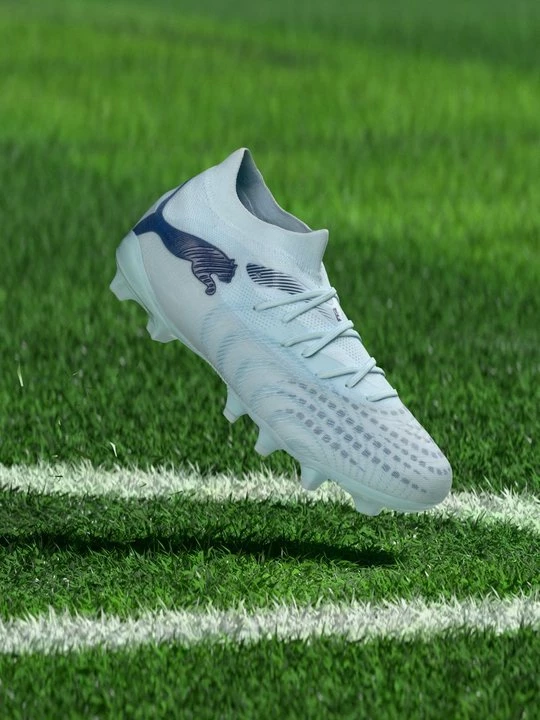 Foto van product Voetbalschoenen voor harde ondergrond Puma grijs