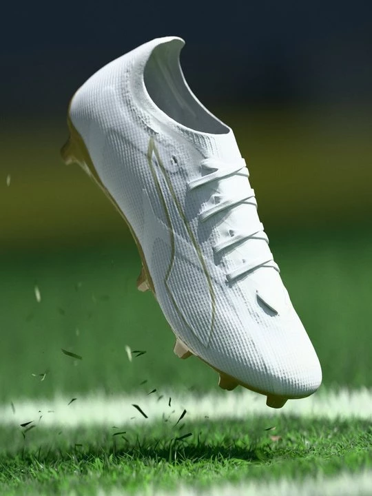 Foto van product Voetbalschoenen voor harde ondergrond Puma wit