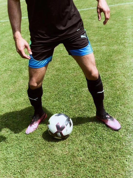 Foto van product Voetbalschoenen voor harde ondergrond Puma zwart