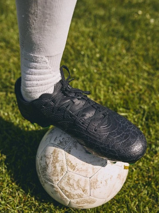 Foto van product Voetbalschoenen voor harde ondergrond Skechers zwart