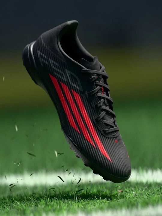 Foto van product Voetbalschoenen voor kunstgras Adidas zwart