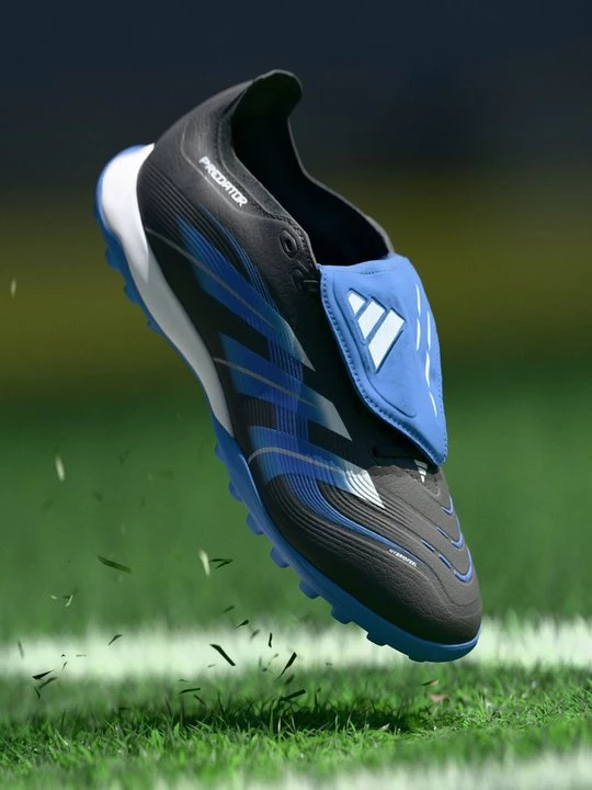 Foto van product Voetbalschoenen voor kunstgras Adidas zwart