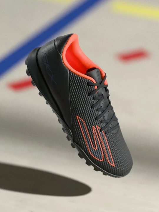 Foto van product Voetbalschoenen voor kunstgras Skechers zwart