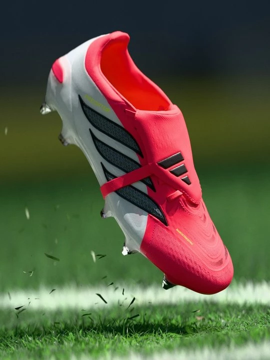 Foto van product Voetbalschoenen voor zachte ondergrond Adidas rood