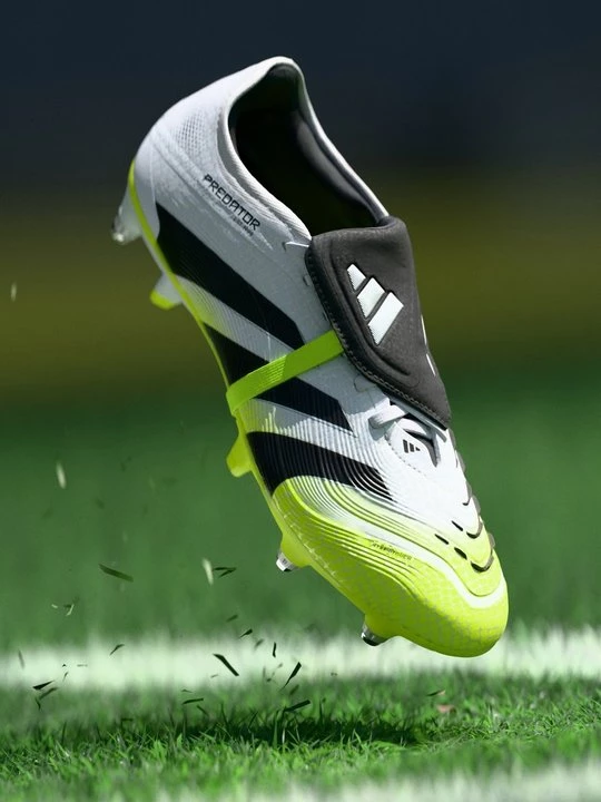 Foto van product Voetbalschoenen voor zachte ondergrond Adidas wit