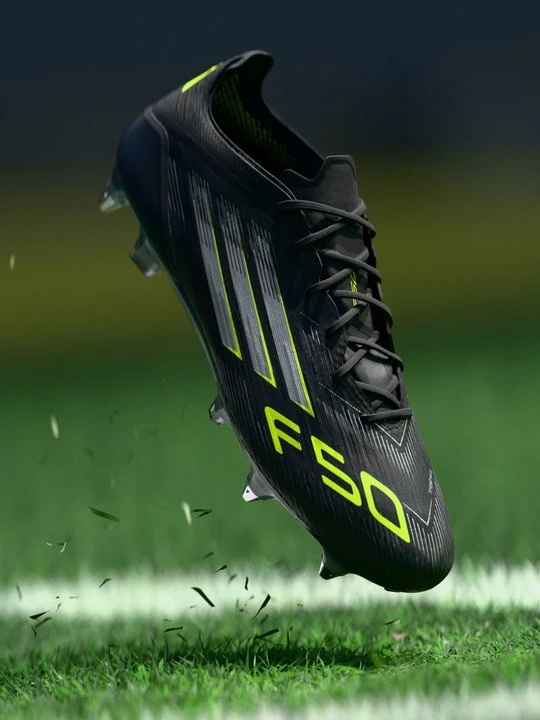 Foto van product Voetbalschoenen voor zachte ondergrond Adidas zwart