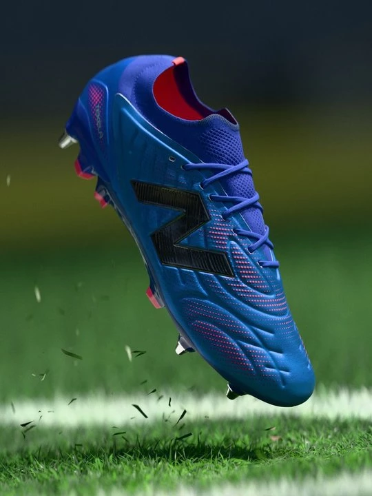 Foto van product Voetbalschoenen voor zachte ondergrond New Balance blauw