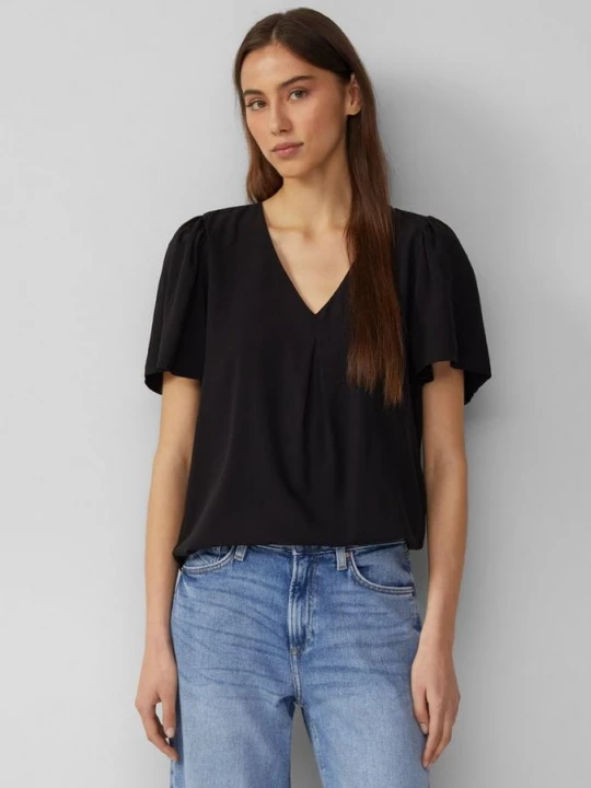 Foto van product Vrouwelijke blouse met korte mouwen van viscose QS zwart