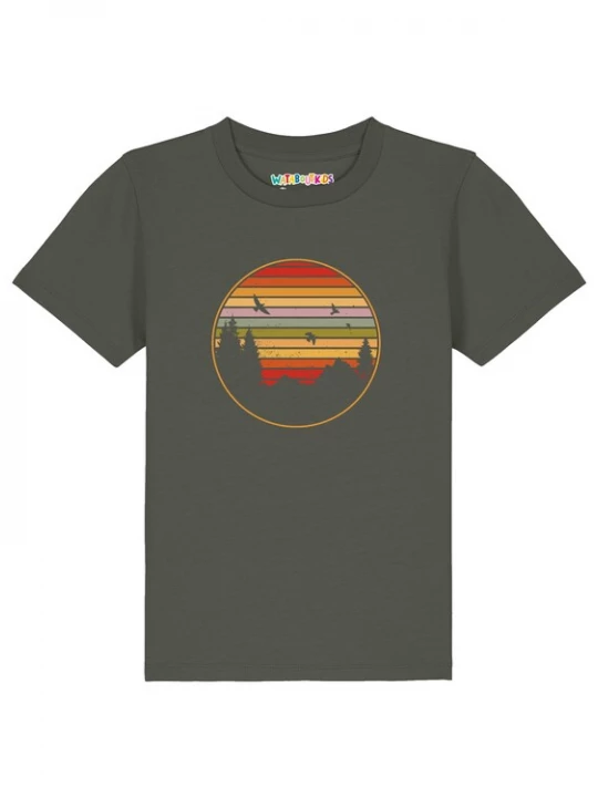 Foto van product watabout.kids Shirt 'Sunset Berge & Tannen' hemelsblauw / donkergeel / kaki / rood