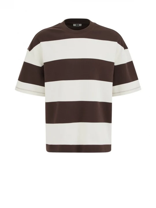 Foto van product WE Fashion Shirt donkerbruin / wit