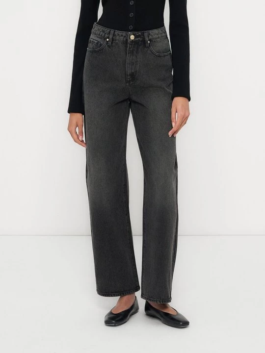 Foto van product Wide leg Armani Exchange
