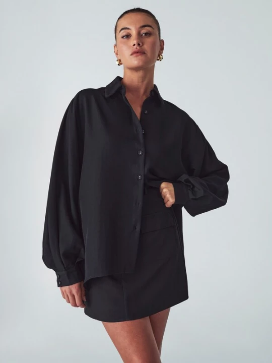 Foto van product Willa Blouse 'Valle' zwart