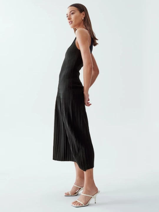 Foto van product Willa Gebreide jurk 'Prinny' zwart