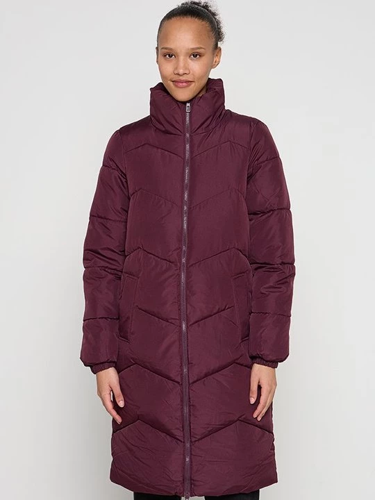 Foto van product Wintermantel Vero Moda bordeauxrood