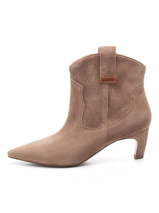 Foto van product WODEN Boots 'Dicte Low' bruin