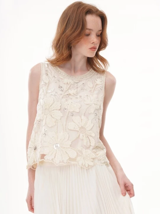 Foto van product yoligex Top 'Floral Applique Beaded Sleeveless Top, Rhinestone‑Trimmed Sheer Crew Neck Vest' eierschaal