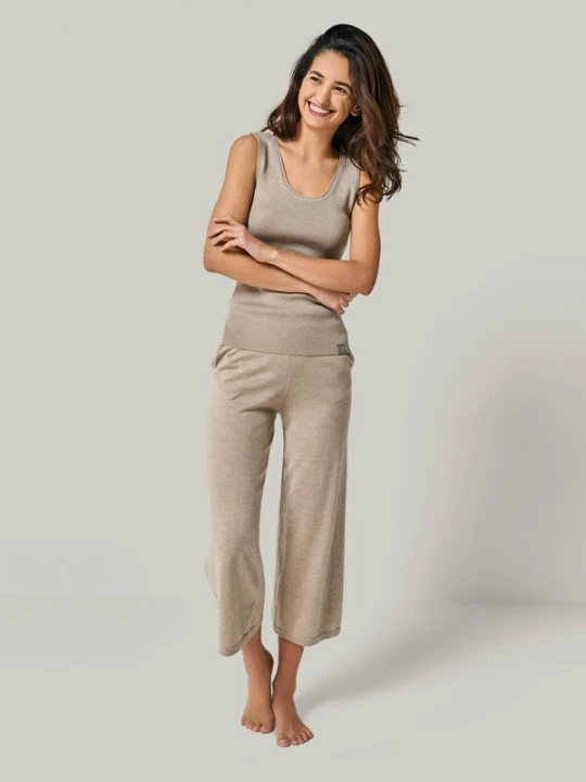 Foto van product YOU LOOK PERFECT Huispak 'Blossom & Dana' taupe