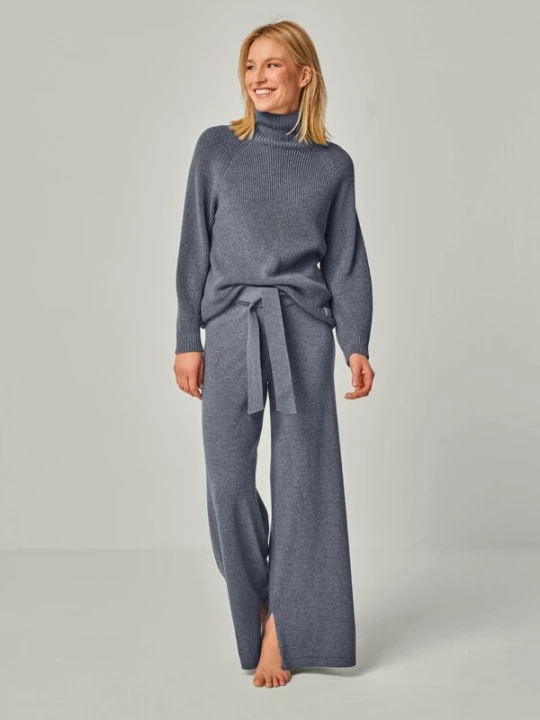 Foto van product YOU LOOK PERFECT Huispak 'LOUNGEWEAR SET - Eve & Bailey' antraciet