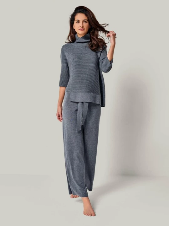 Foto van product YOU LOOK PERFECT Huispak 'LOUNGEWEAR SET - Pullover Bailey & Pants Bailey' antraciet