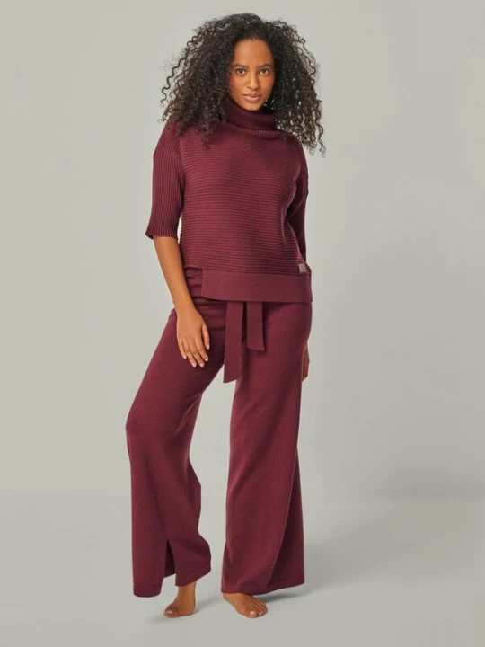 Foto van product YOU LOOK PERFECT Huispak 'LOUNGEWEAR SET - Pullover Bailey & Pants Bailey' bordeaux