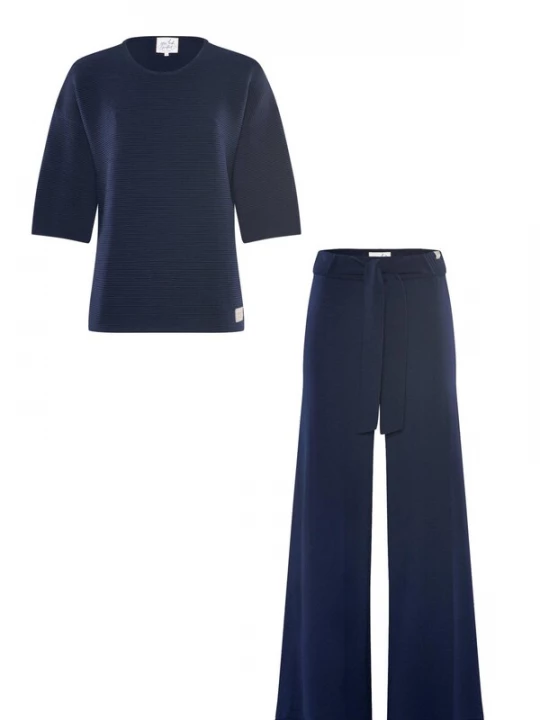 Foto van product YOU LOOK PERFECT Huispak 'Pullover Fay & Pants Bailey' donkerblauw