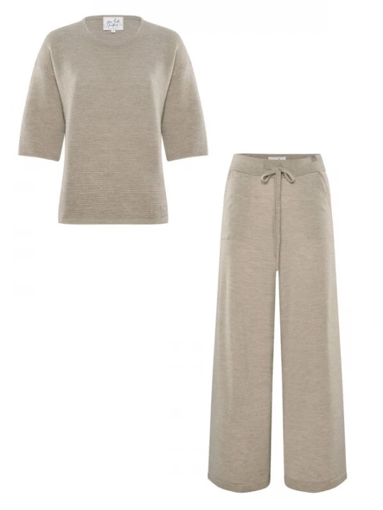 Foto van product YOU LOOK PERFECT Huispak 'Pullover Fay & Pants Frida' taupe