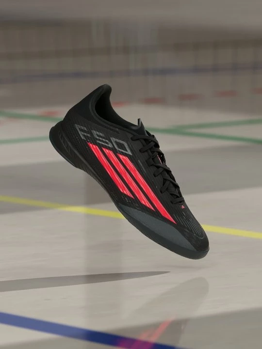 Foto van product Zaalvoetbalschoenen Adidas zwart