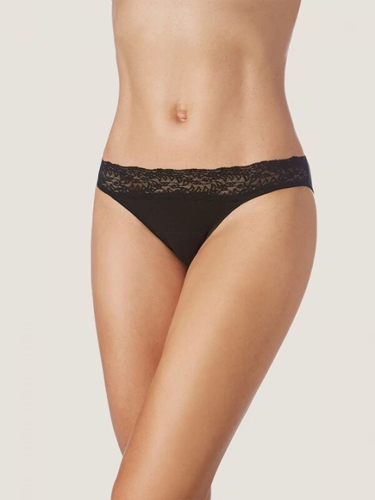 Foto van product zd ZERO DEFECTS Broekje 'Venus lace low waist Soy fiber' zwart