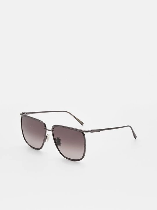 Foto van product Zonnebril FERRAGAMO zilverkleurig