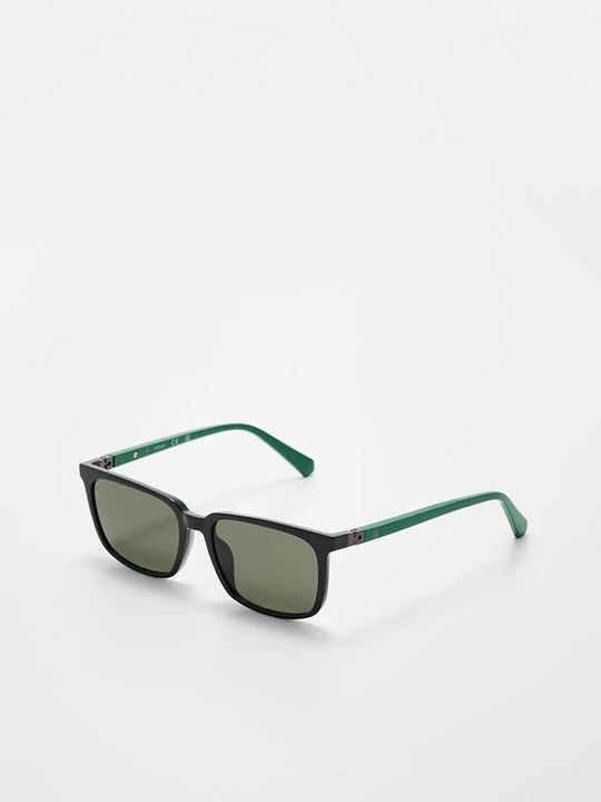 Foto van product Zonnebril Guess zwart