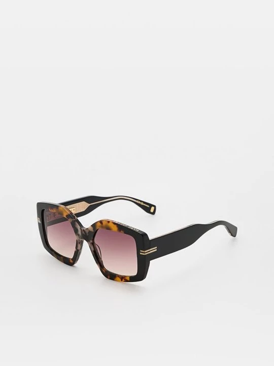 Foto van product Zonnebril Marc Jacobs bruin