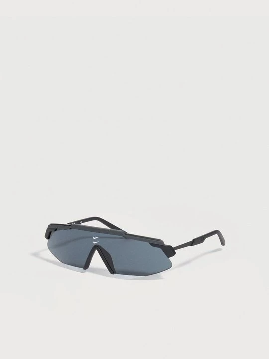 Foto van product Zonnebril Nike donkergrijs