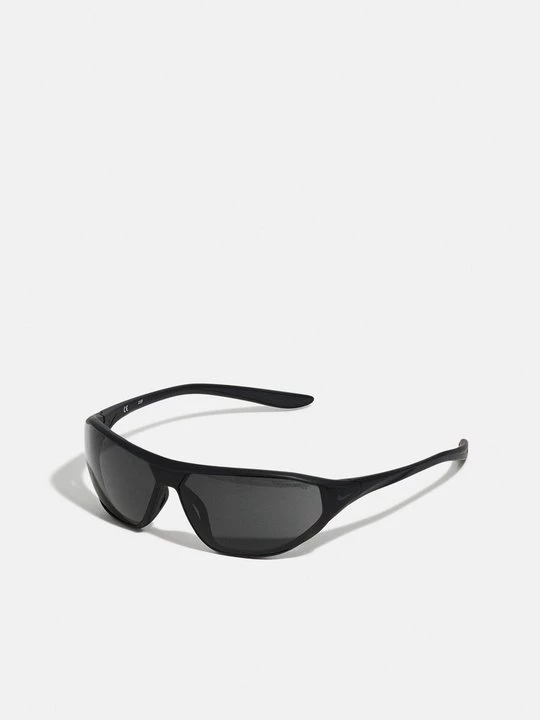 Foto van product Zonnebril Nike zwart